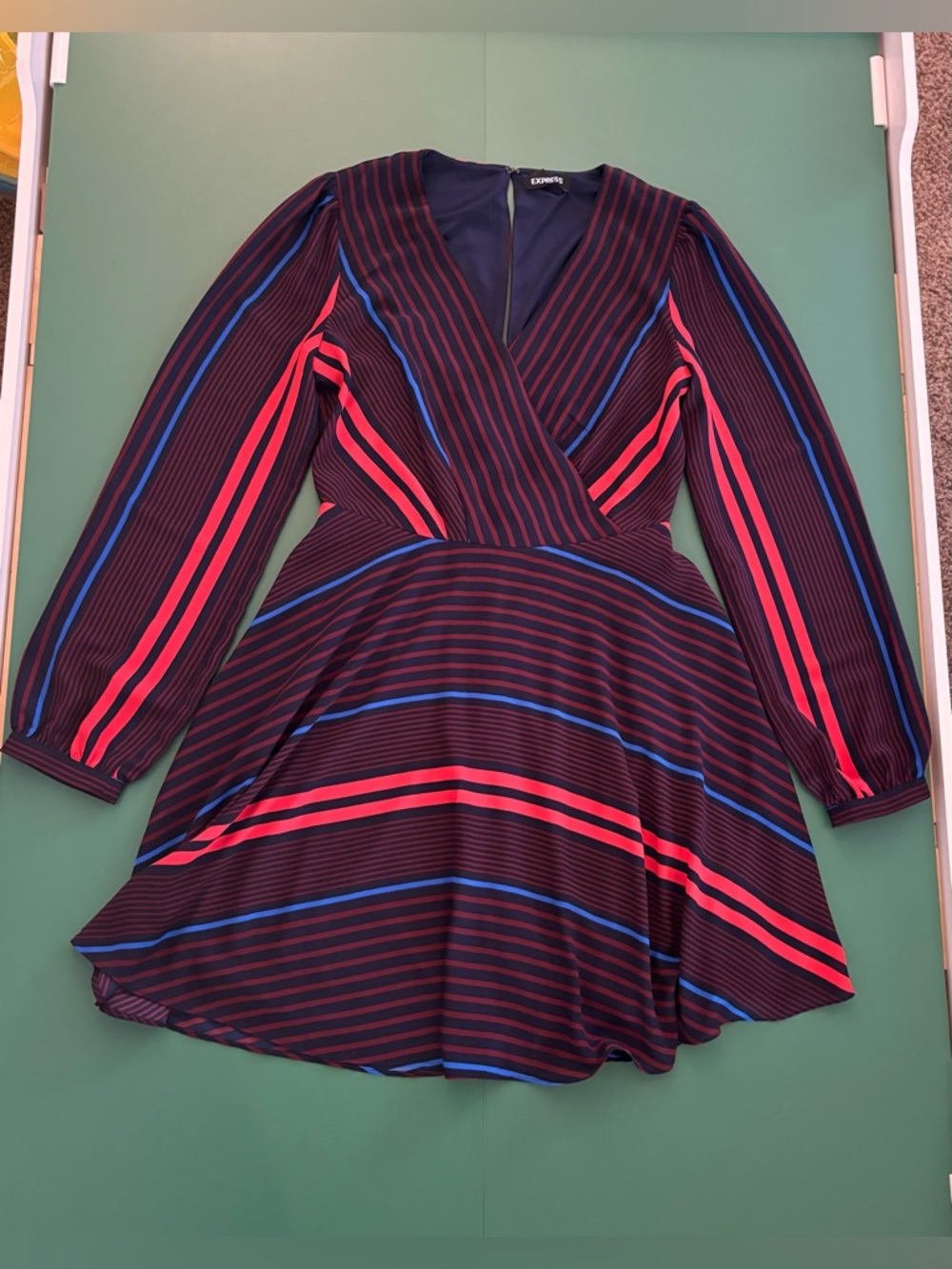 Express Size XS Women Long Sleeve Dress
